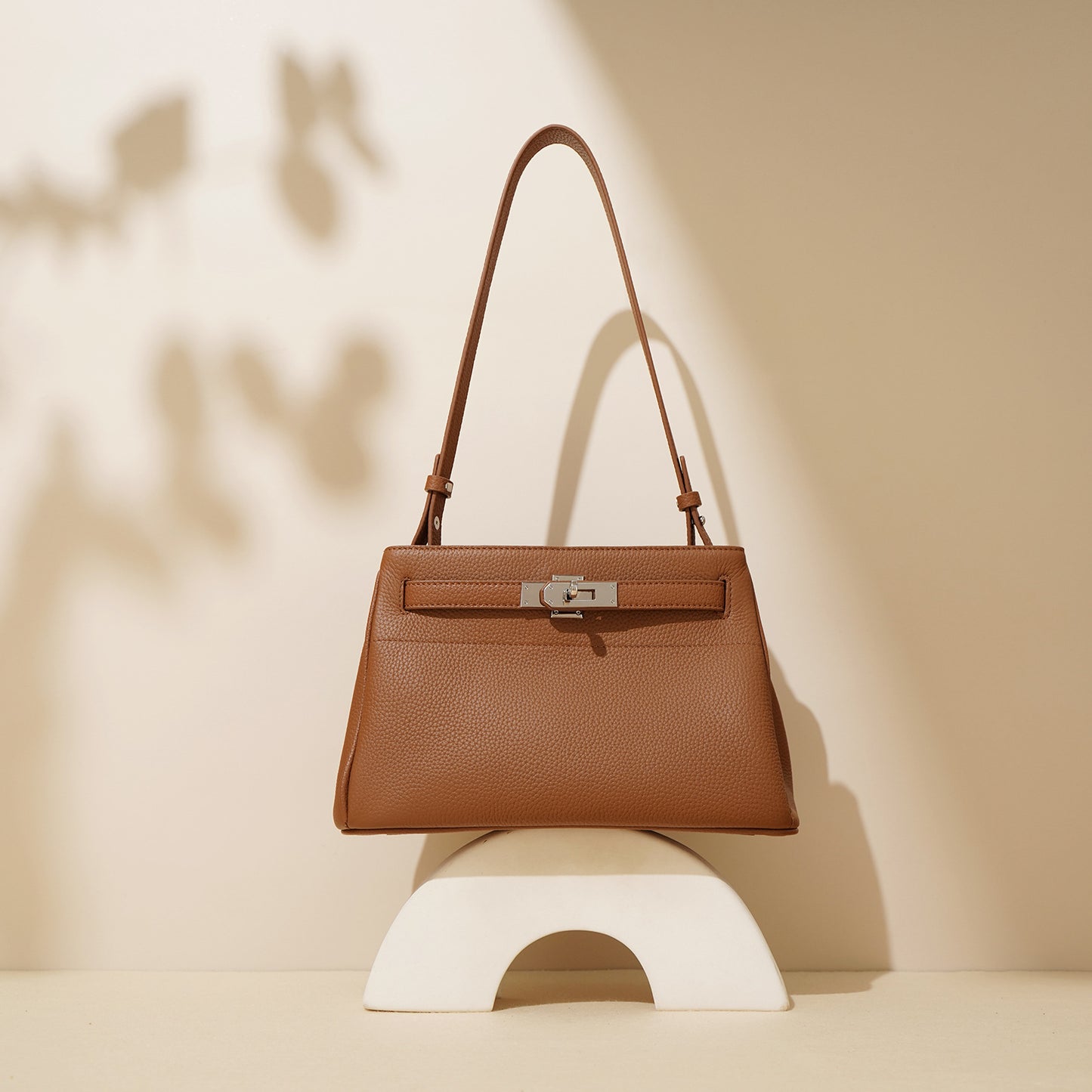 Layer Cowhide Vintage Underarm Commuter Genuine Leather Lock