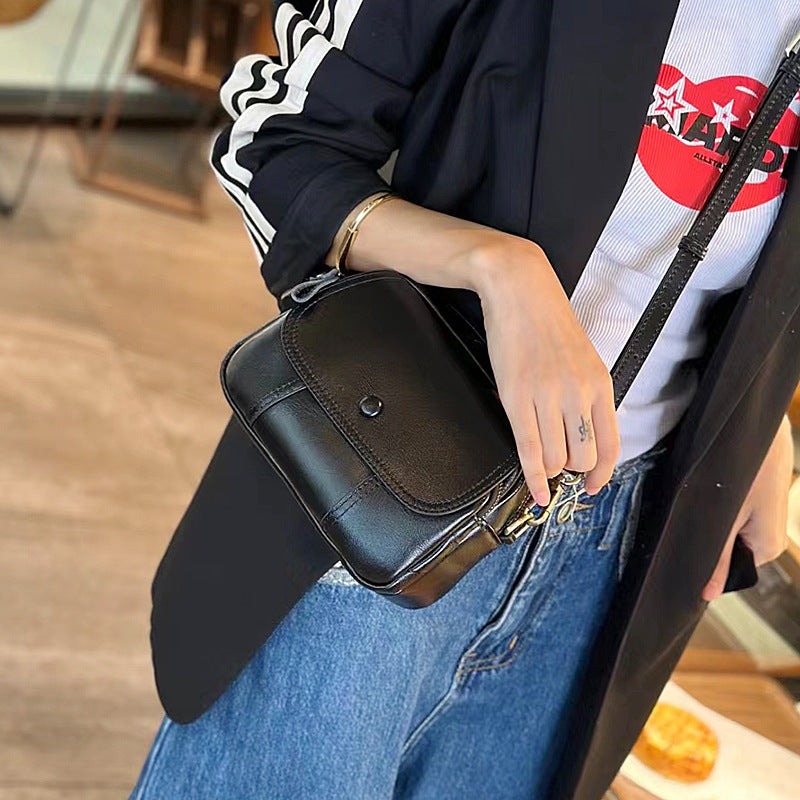 Women's Trendy Large Capacity Shell First Layer Shoulder Bags