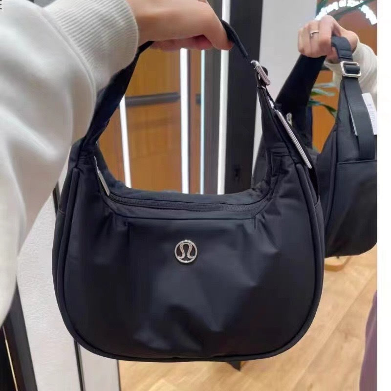 Women's Underarm Yoga Commuter Croissant Portable Armpit Bags