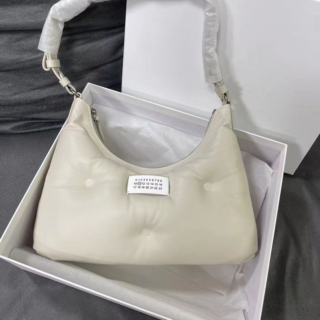 Women's Size Underarm Genuine Leather Selenodont Sponge Bags