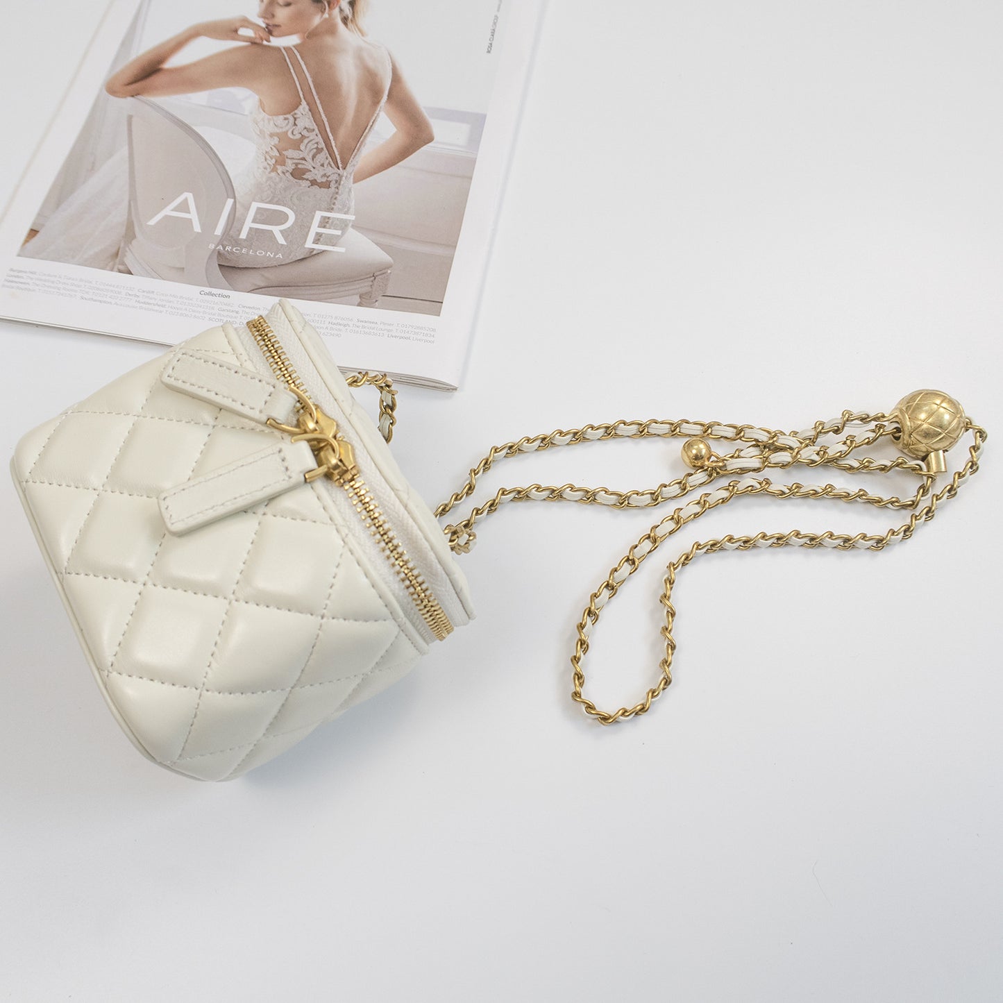 Women's Classic Style Box Golden Ball Rhombus Chain Sheepskin Mini Crossbody Bags