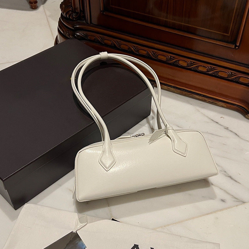 Women's Minority Sausage Vintage Underarm Baguette Leather Backpacks