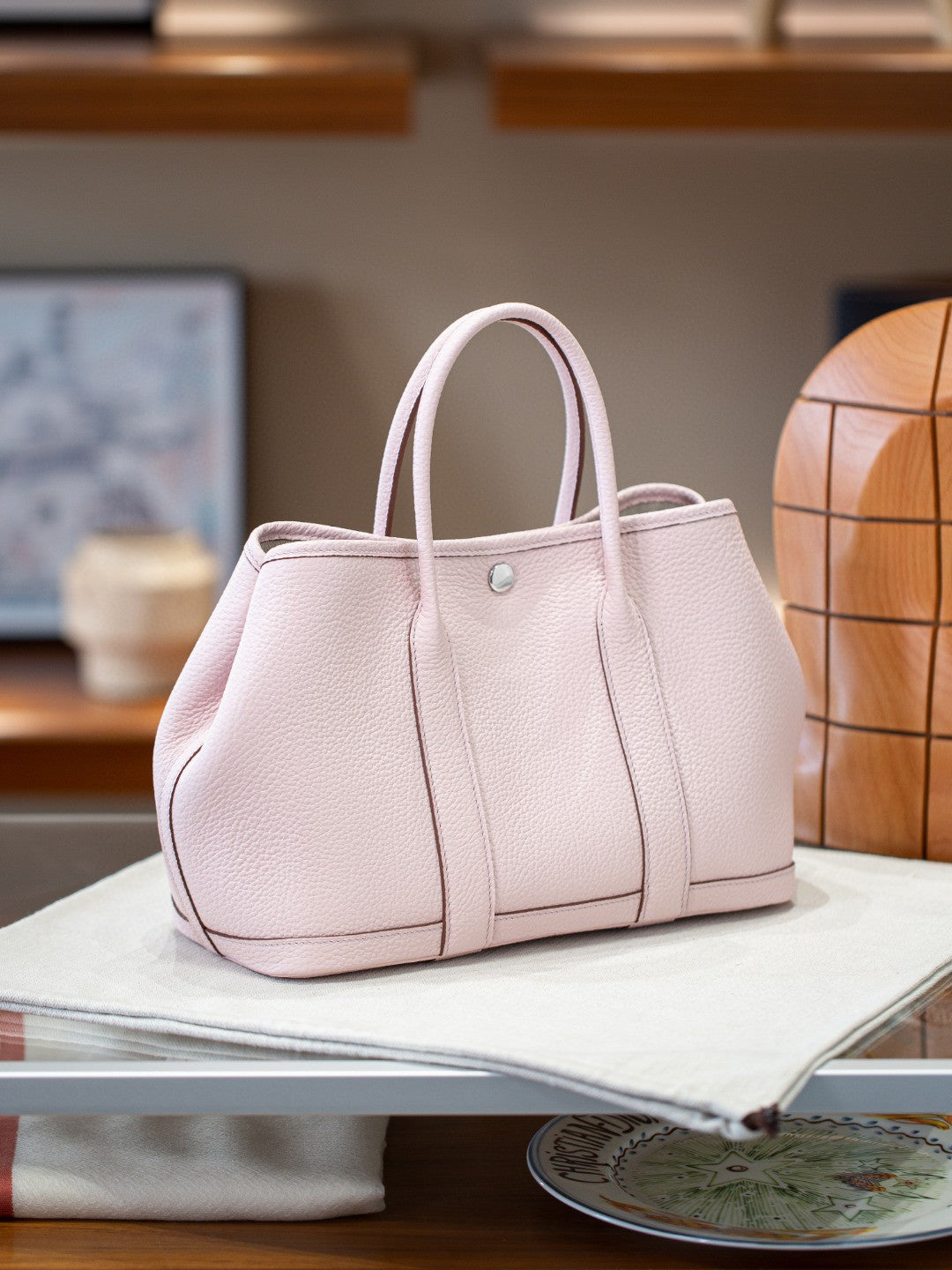 Layer Cowhide Glacier White Stainless Steel Hardware Handbags