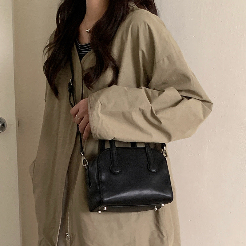 Women's Genuine Leather Bowling Niche High-grade Vintage Hand Carrying Handbags