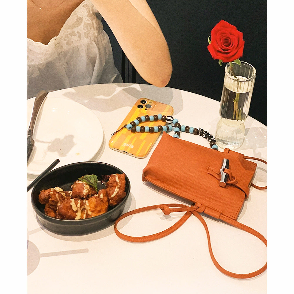 Popular Women's First Layer Cowhide Lightweight Crossbody Bags