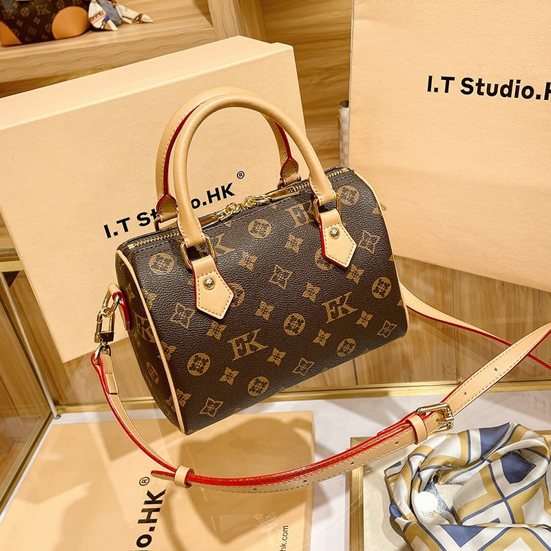 Women's Leather Boston Pillow Fashion Presbyopic Shoulder Bags