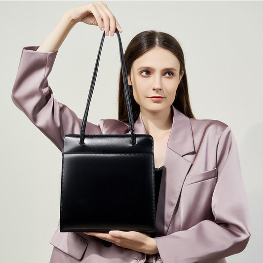 Women's Early Autumn High Sense Cowhide Retro Shoulder Bags