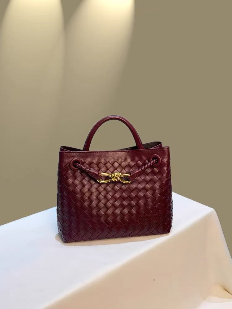 Attractive Women's Fashion Woven Spring Texture Handbags