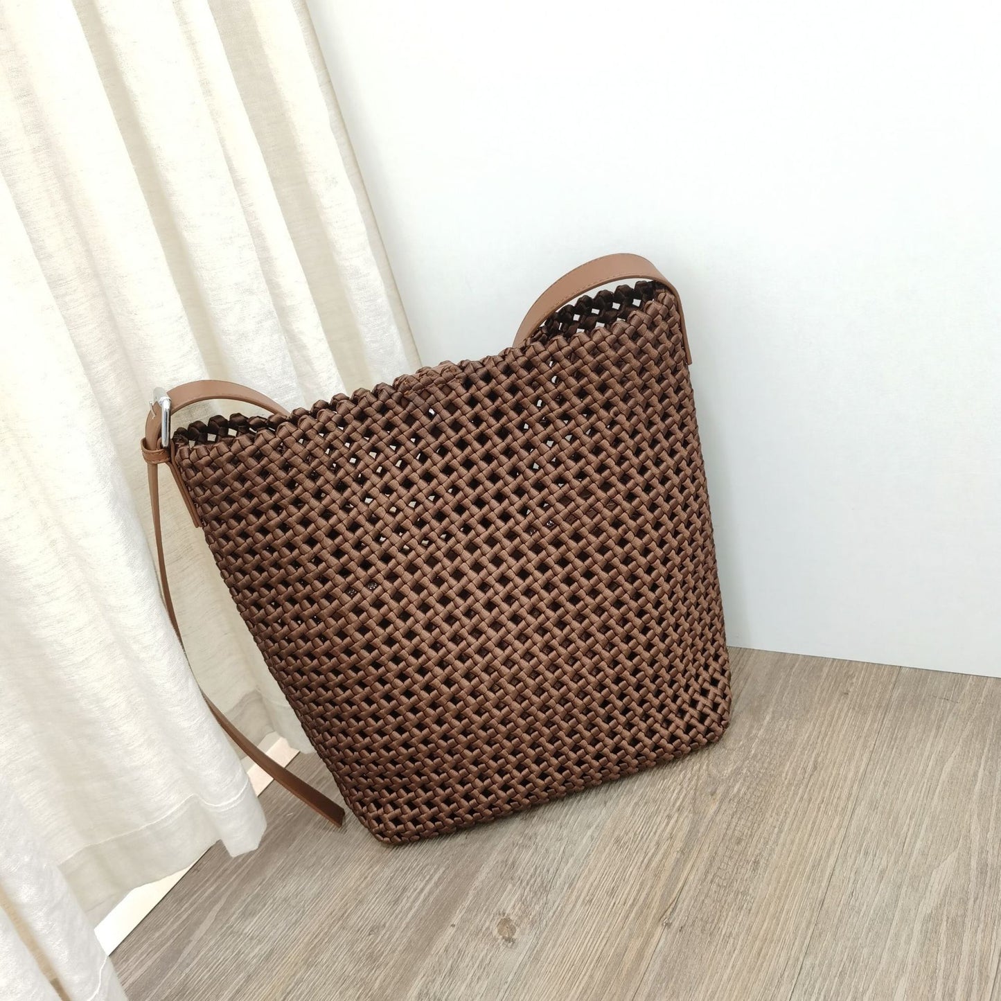 Women's Knitted Holiday Style Portable High Sense Handmade Handbags