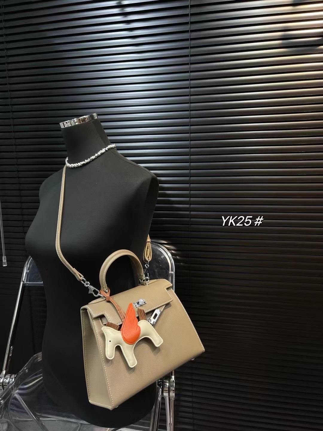 Women's Popular High-grade Genuine Leather Kelly Minority Crossbody Bags