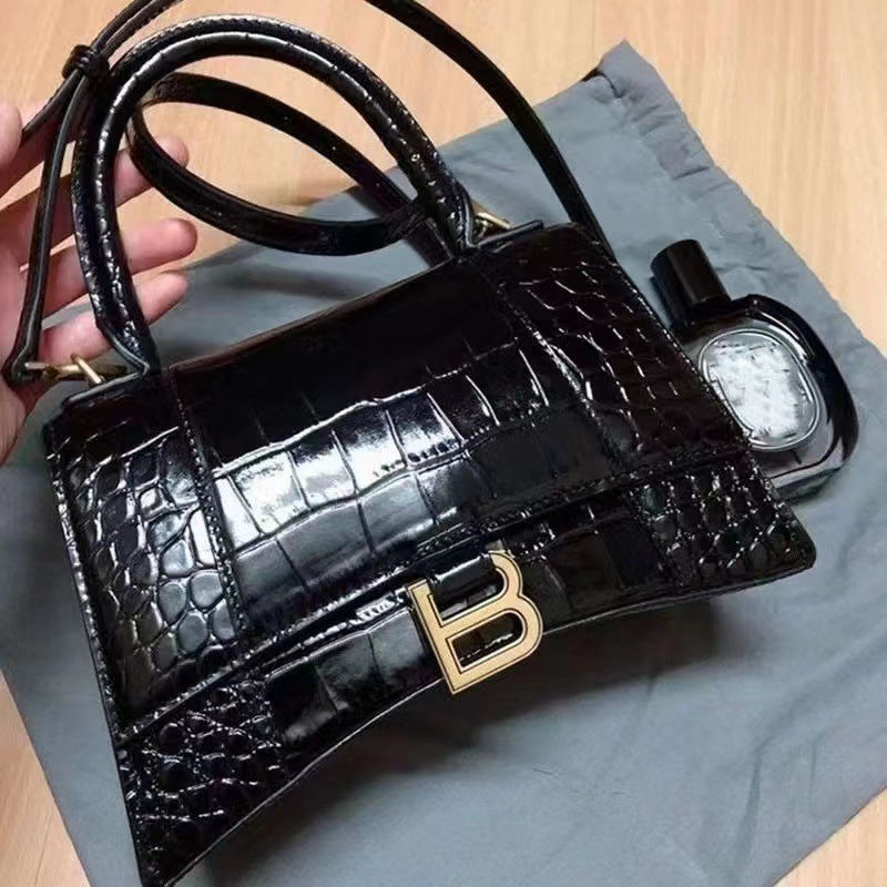Women's Popular High-grade French Minority Hourglass Portable Crossbody Bags