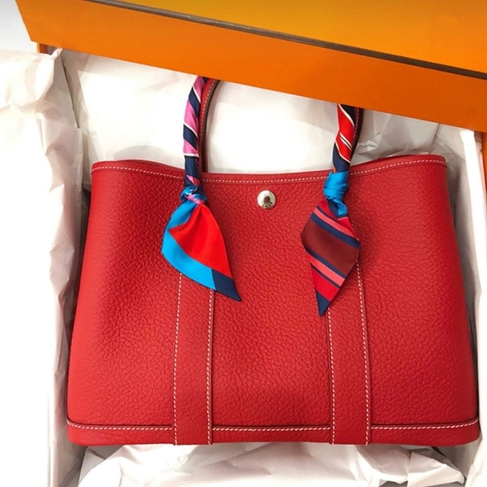 Classy Women's Version Leather Hand Hanging Bags