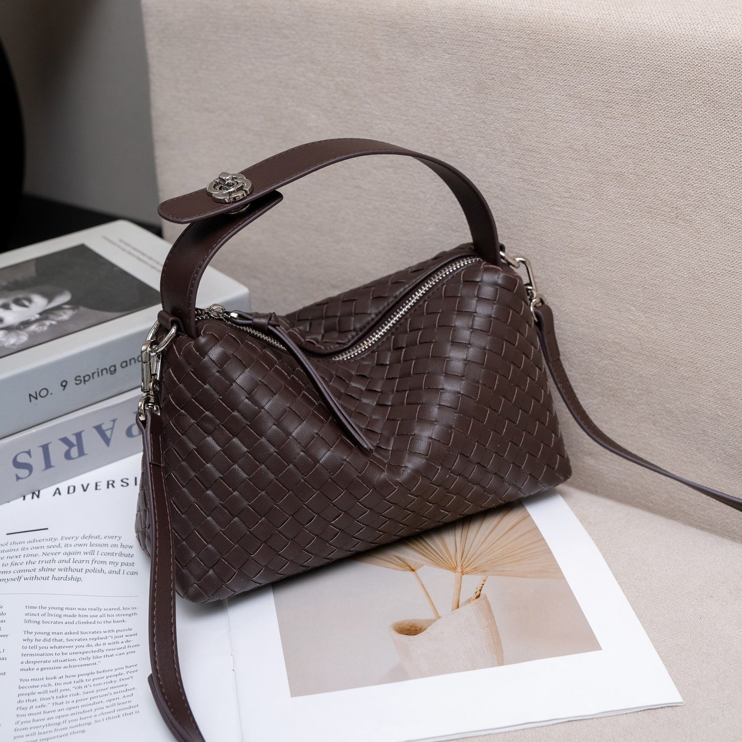 Women's Rhombus Dumpling Sheepskin Woven Hand Shoulder Bags