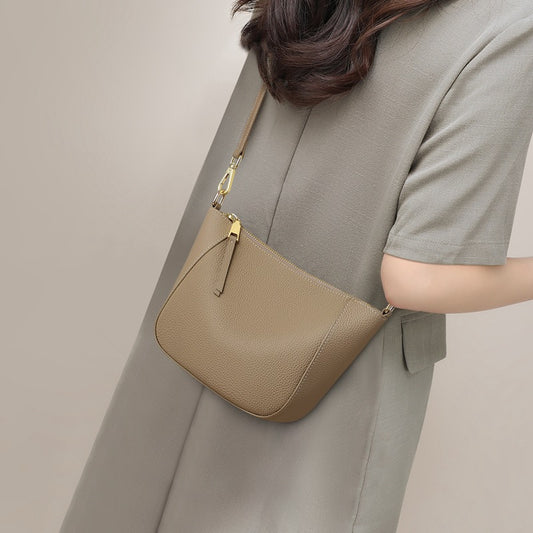 Women's Leather Packet First Layer Cow Dumpling Crossbody Bags