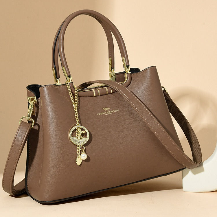 Women's Fashion To Give Mom Large Capacity Bags