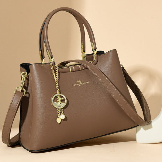 Women's Fashion To Give Mom Large Capacity Bags