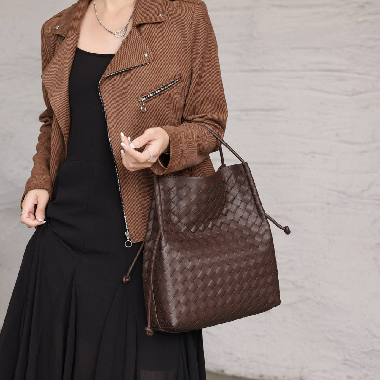 Women's Leather Woven Literary Large Designer Model Shoulder Bags