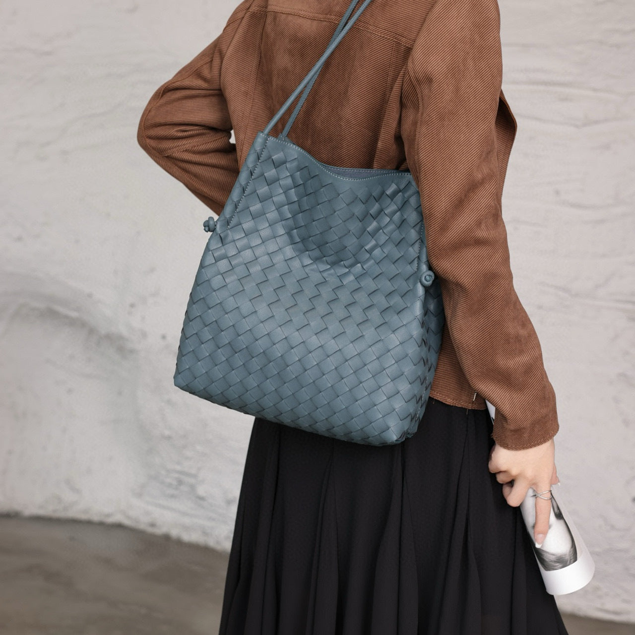 Women's Leather Woven Literary Large Designer Model Shoulder Bags