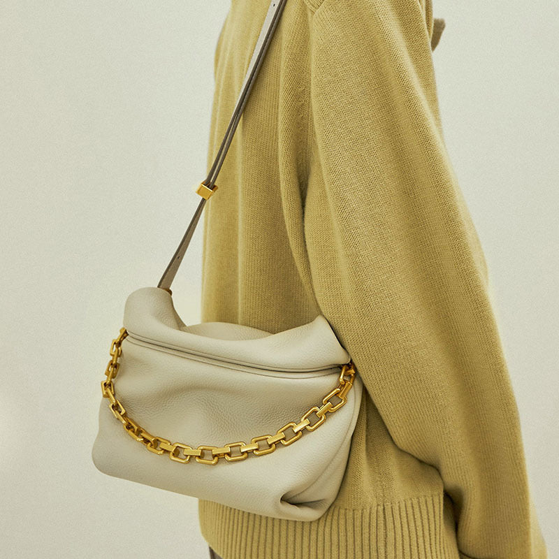 Women's Leather Folds Cloud Fashion Chain Dumpling Shoulder Bags