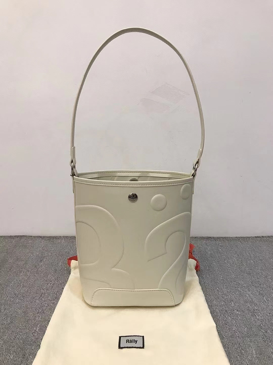 Thailand Letter Embossed Niche Fashion Portable Bucket Bags