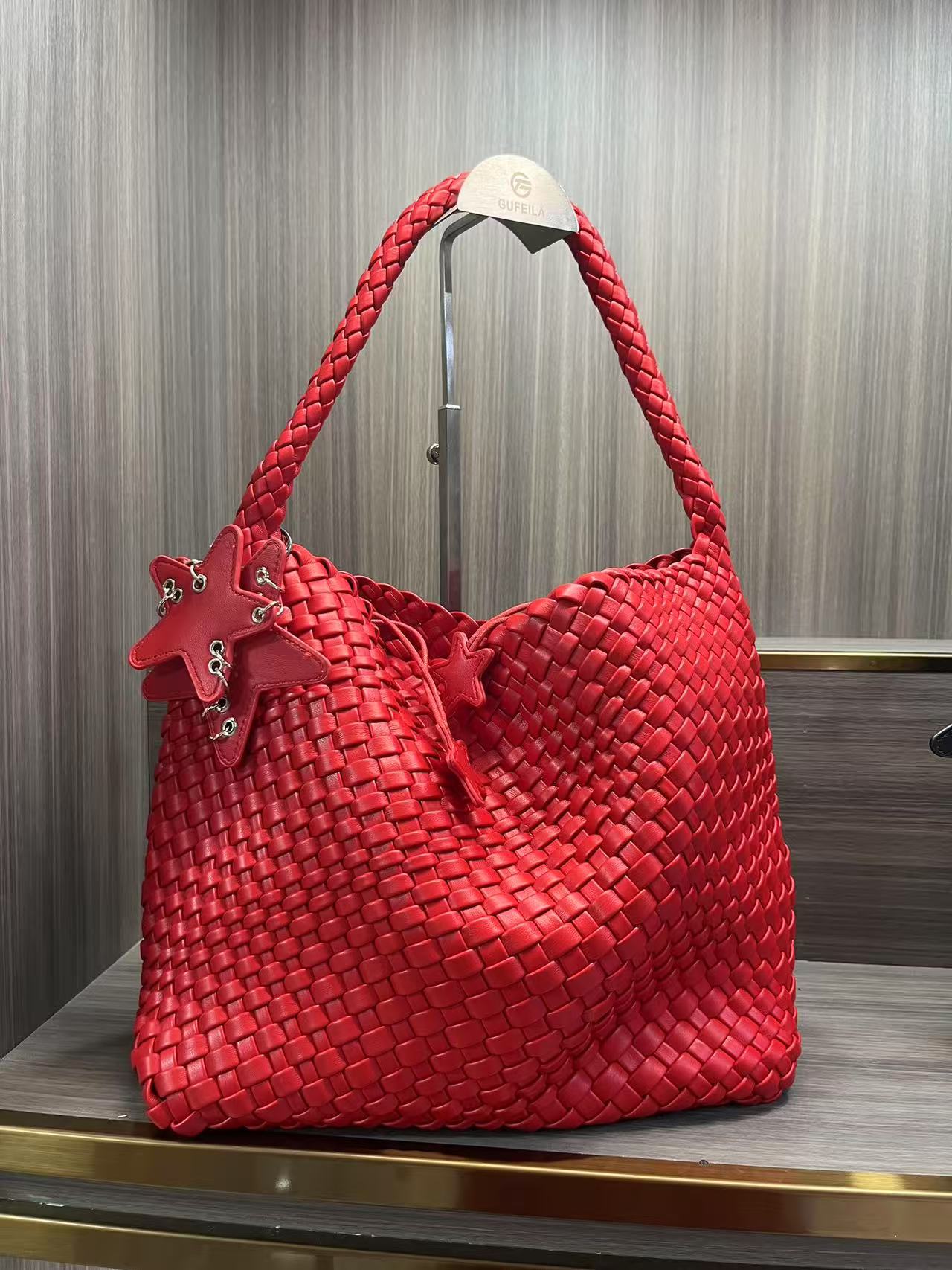 Design Hand-woven Large Capacity Totes Style Bags