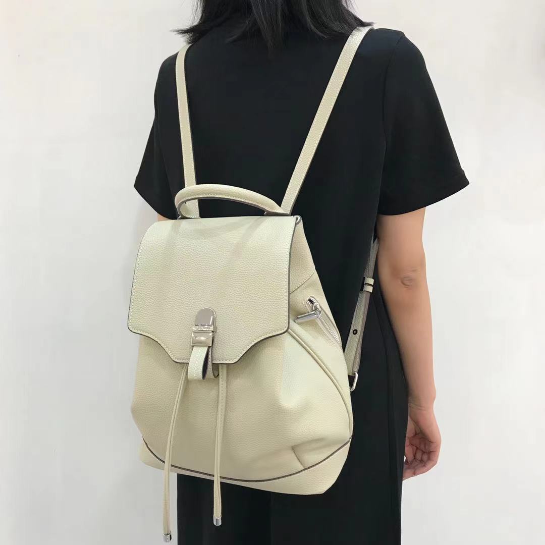 High-grade Large Capacity Portable Soft Leather Bags