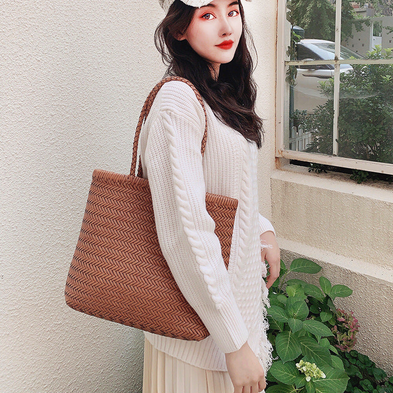 Stylish Cool French Woven Genuine Leather Shoulder Bags
