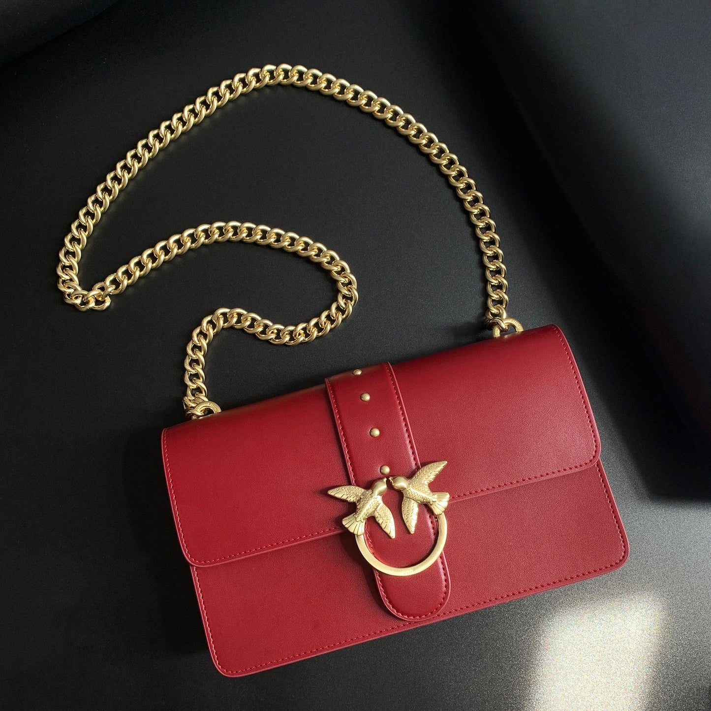 Genuine Leather Swallow Wine God Chain Shoulder Bags