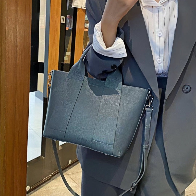 Women's High-grade Cowhide Commuter Fashion Large Capacity Bags