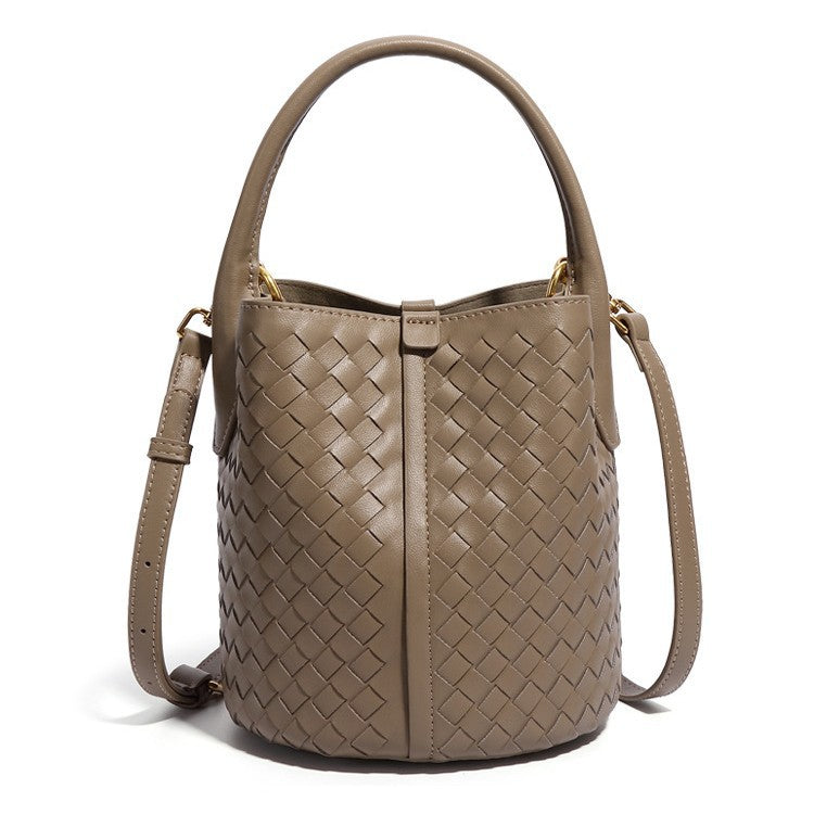 Hand-woven Fashion Leisure Portable Retro One Shoulder Bags