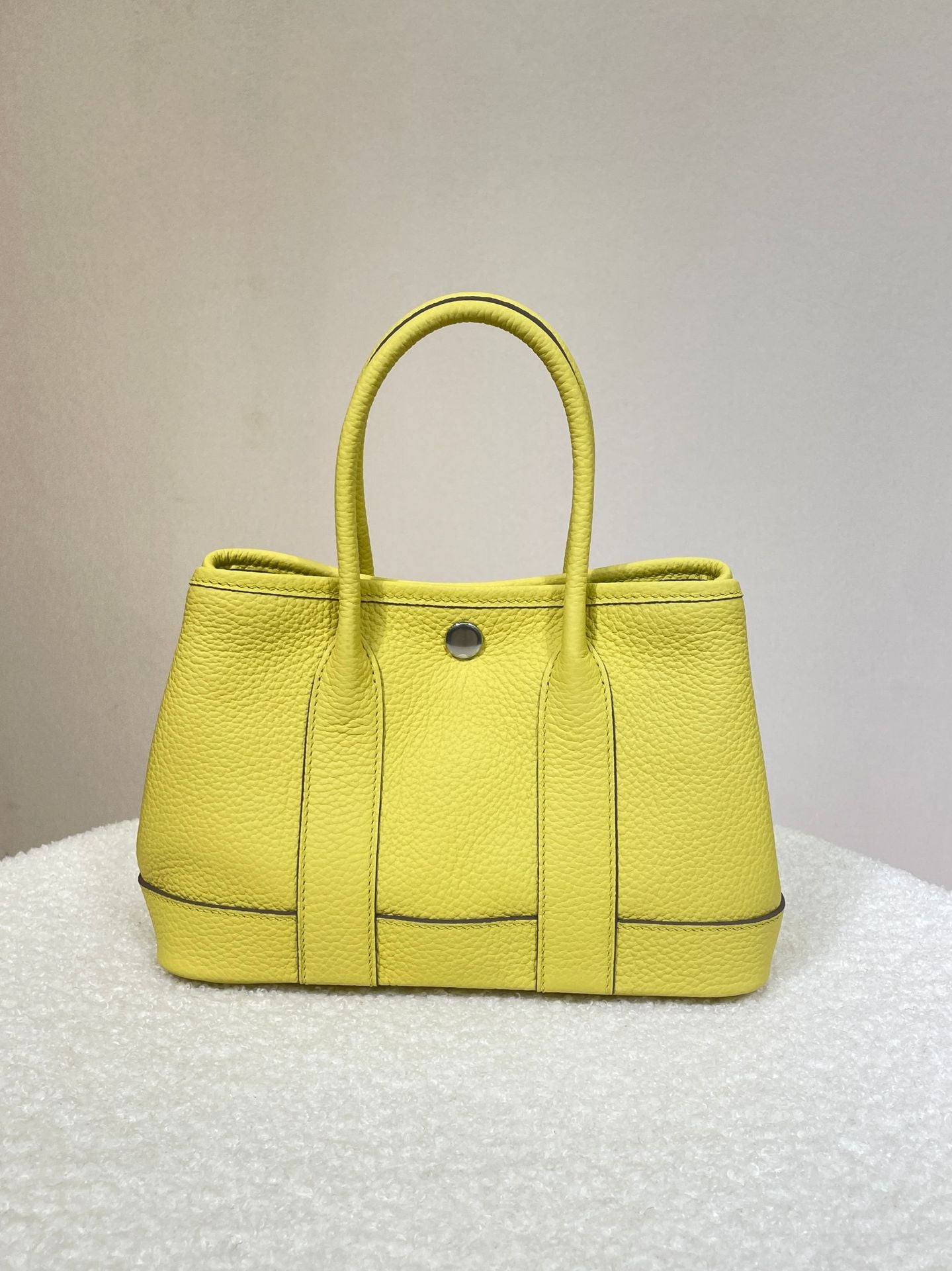 High-grade High Quality First Layer Cowhide Commuter Large Handbags