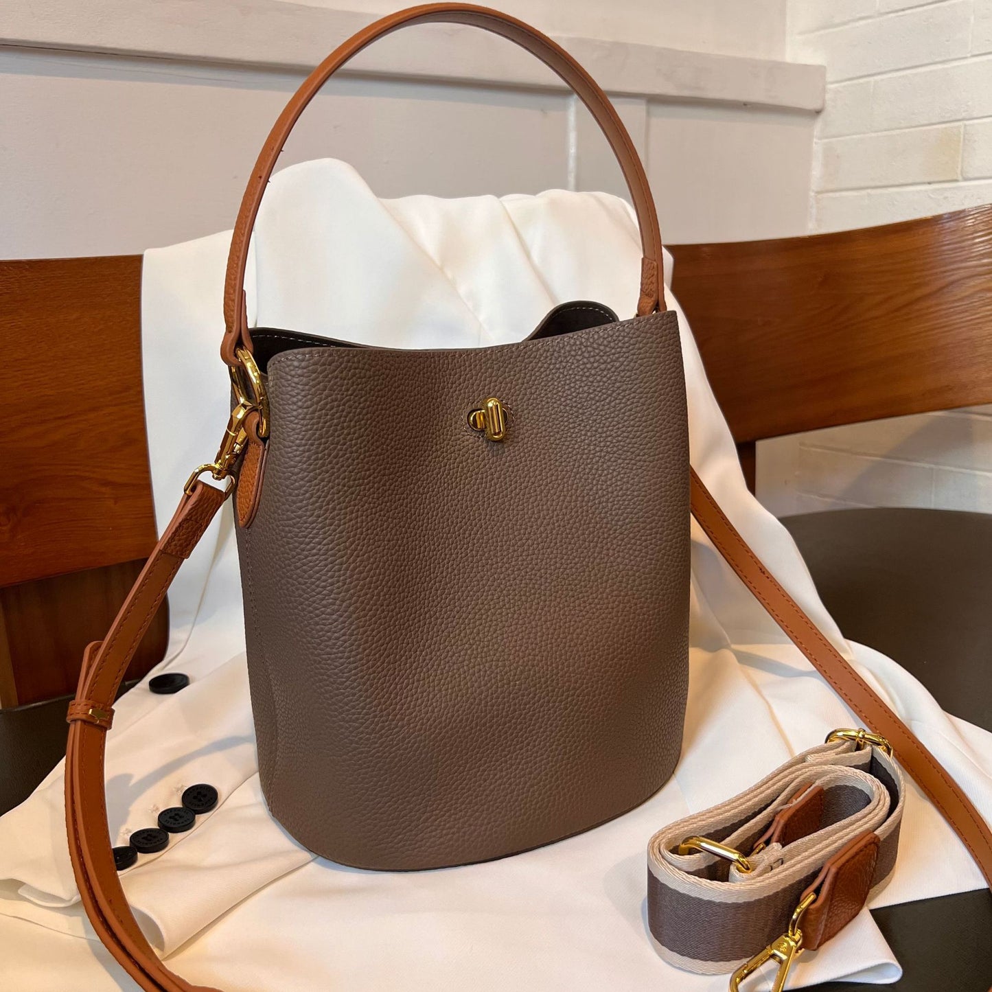 Women's Korean Style Simple Large Capacity Shoulder Bags