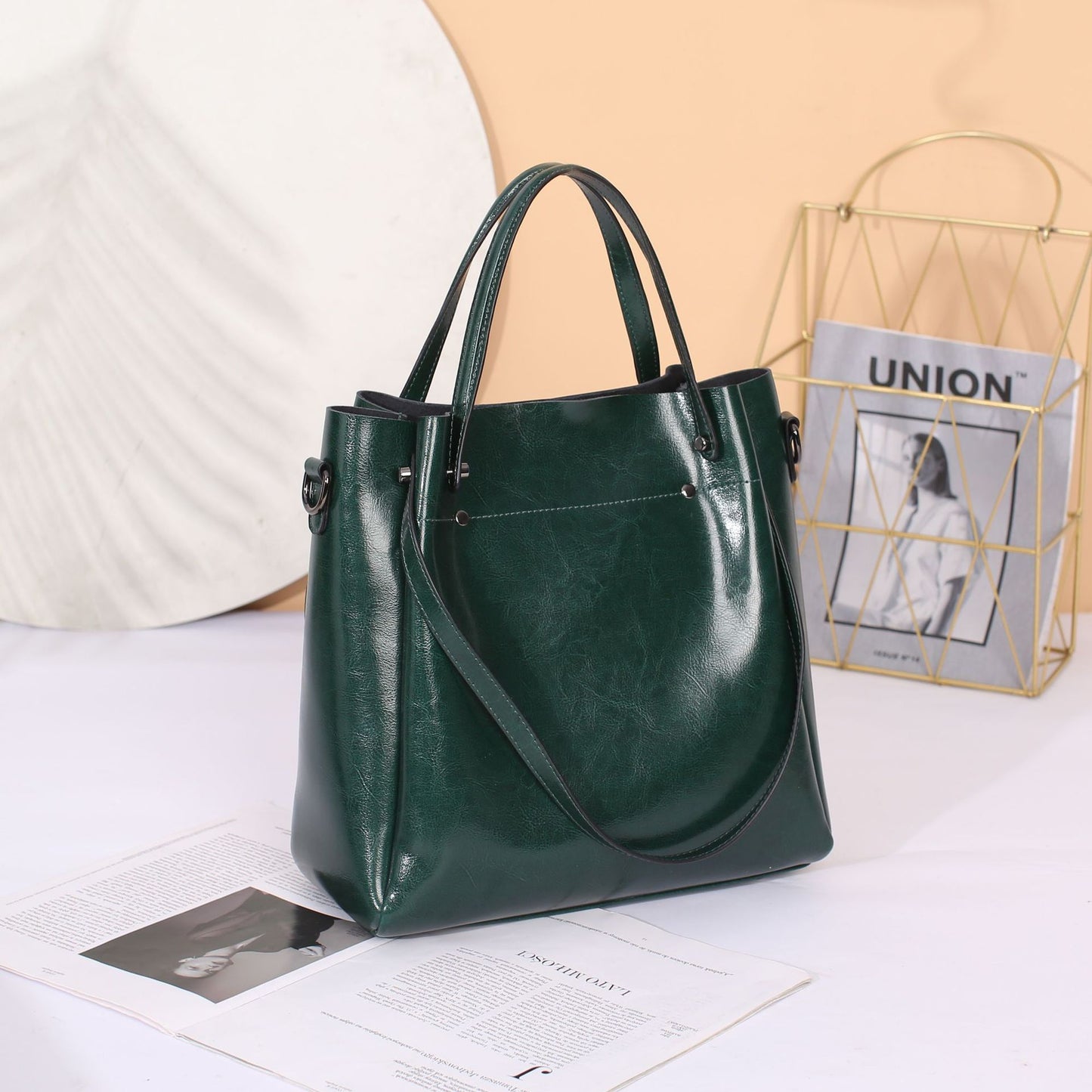 Women's Leather Fashion Large Capacity Portable Design Shoulder Bags