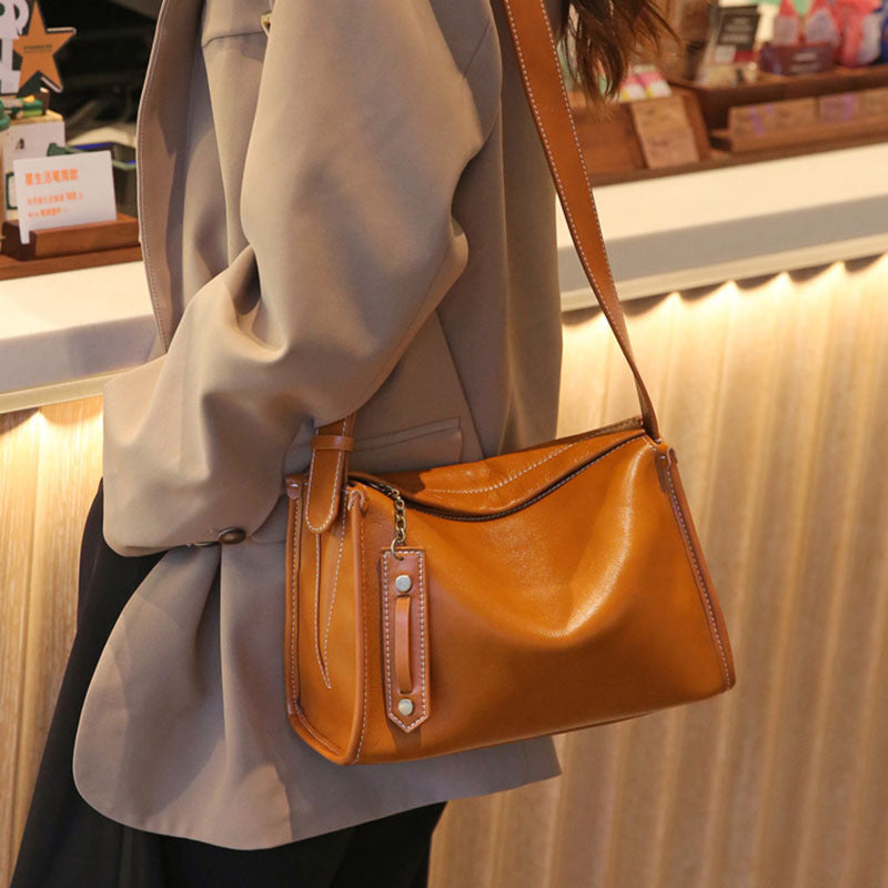 Women's Leather Fashion Cattlehide Versatile Soft Shoulder Bags