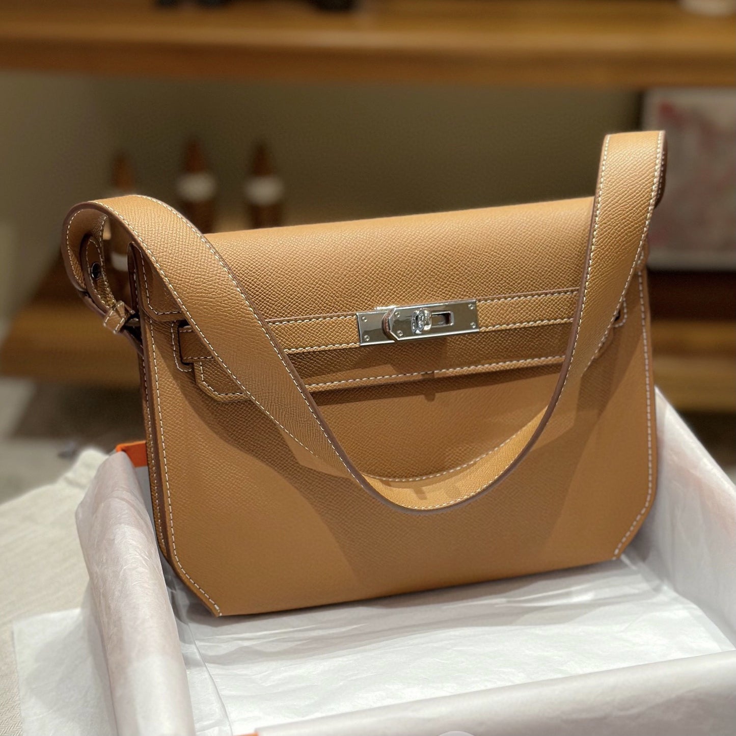 Leather Hand Palm Pattern Kelly Large Capacity Bags