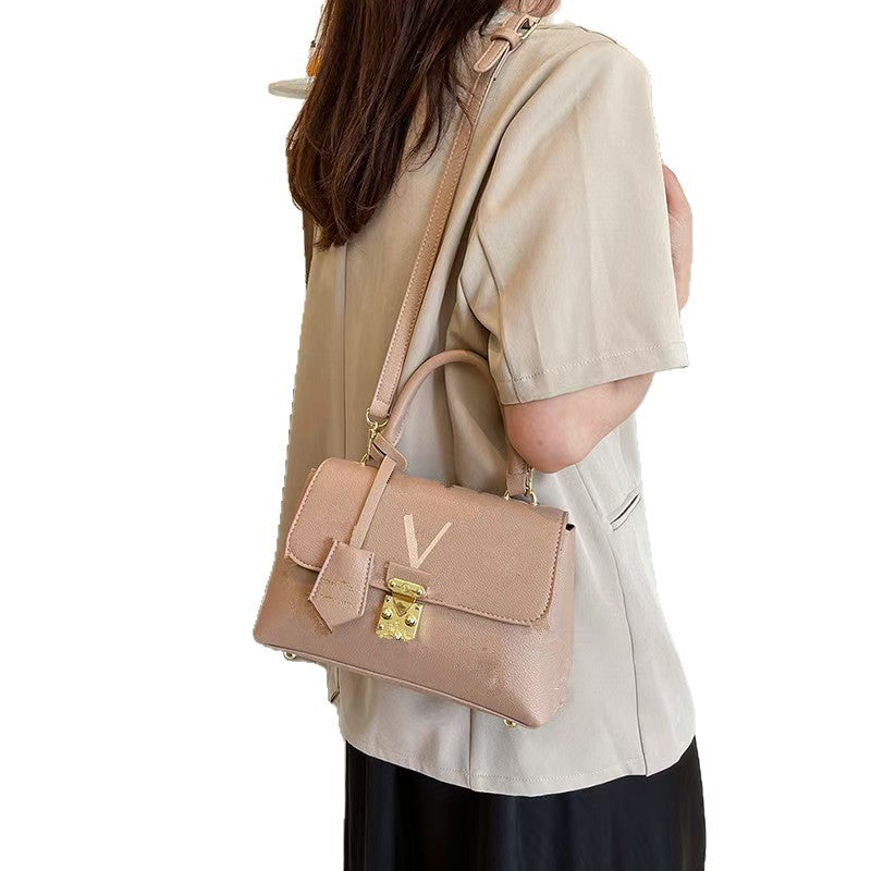 Women's Out Printed Big V High Sense Crossbody Bags