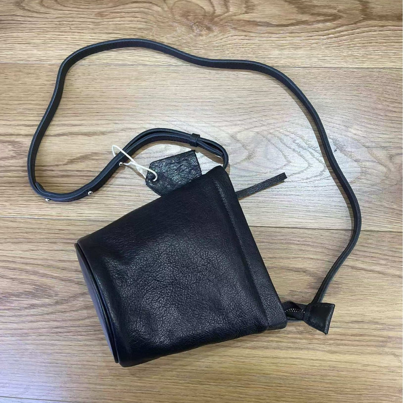Mobile Retro Simple First Layer Cowhide Crossbody Bags