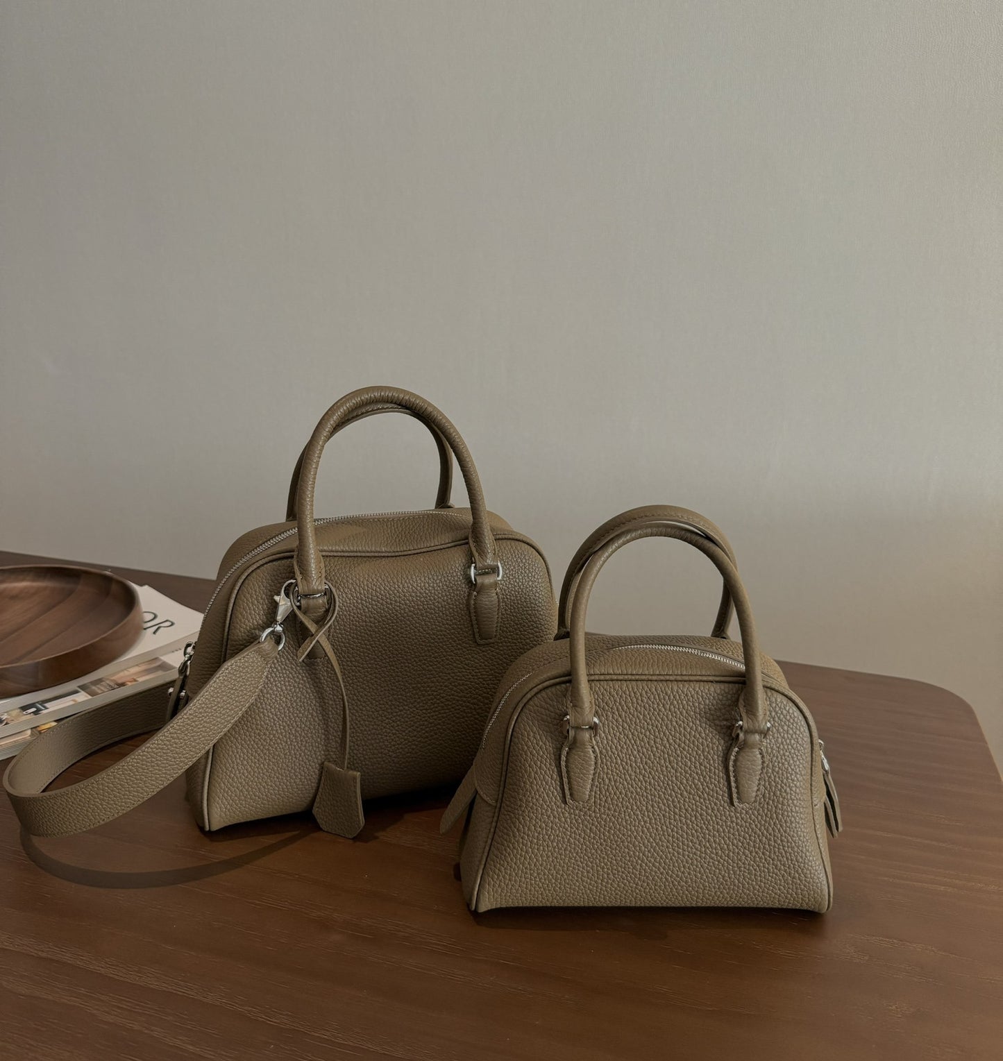 Women's First Layer Cowhide Bowling High Quality Crossbody Bags