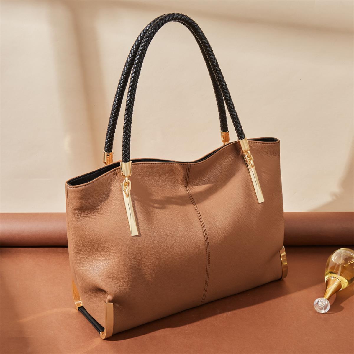 Women's Cowhide Light Luxury Large Capacity Totes Bags