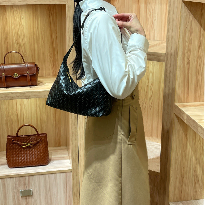 Charming Women's Color Portable Western Texture Small Square Bags