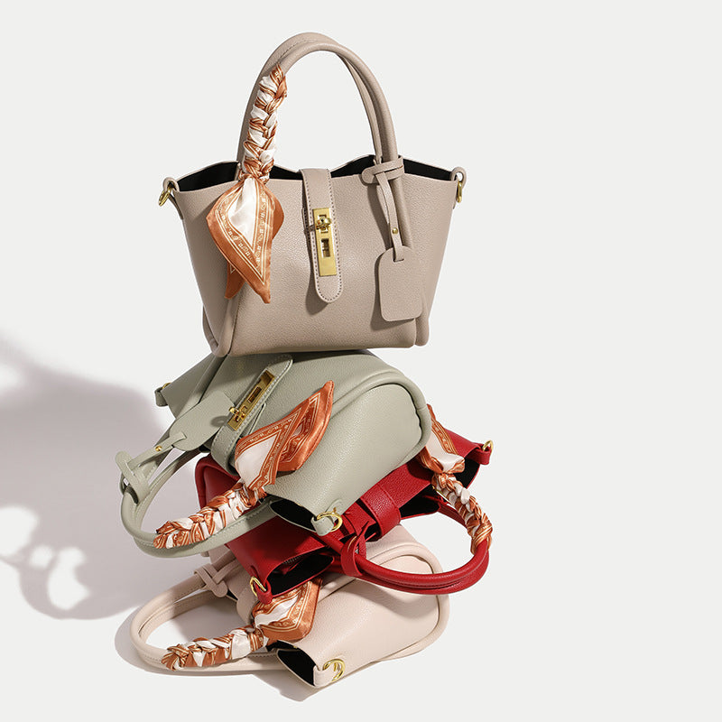 Women's Trendy Summer Niche Fashion Commuter For Shoulder Bags