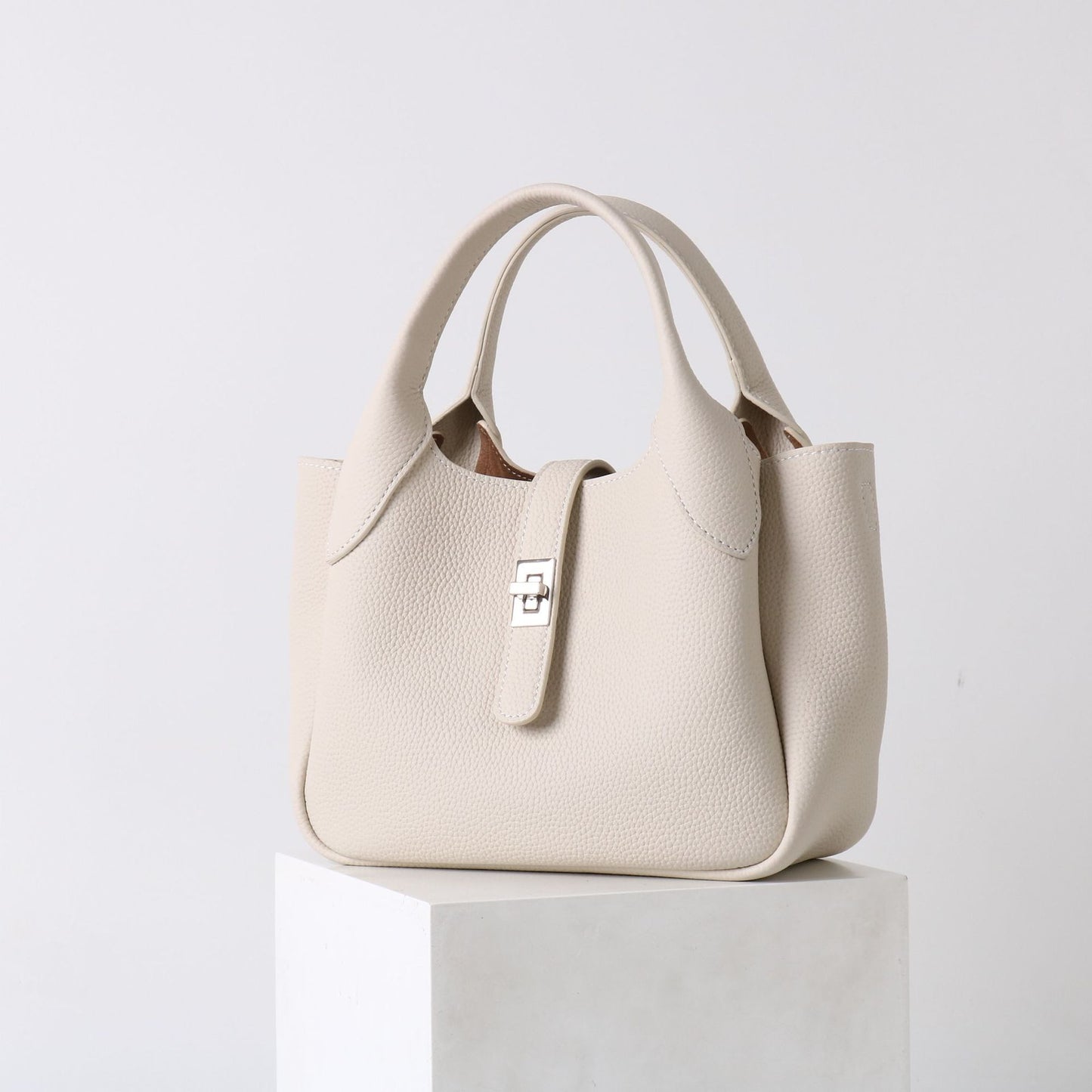 New Elegant Cowhide High-grade Vegetable Basket Crossbody Bags