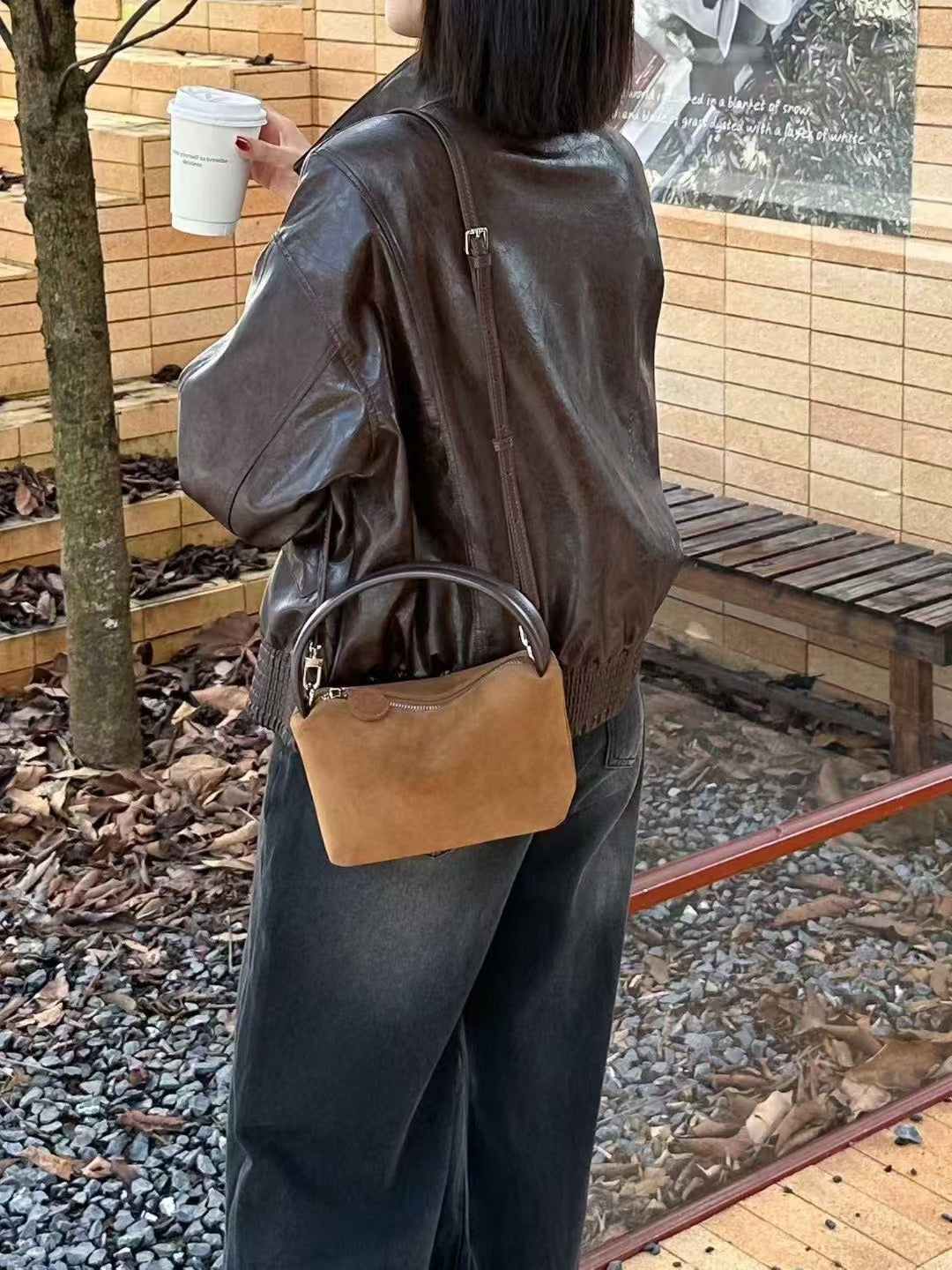 Women's Exquisite Suede Lunch Box Versatile Retro Handbags