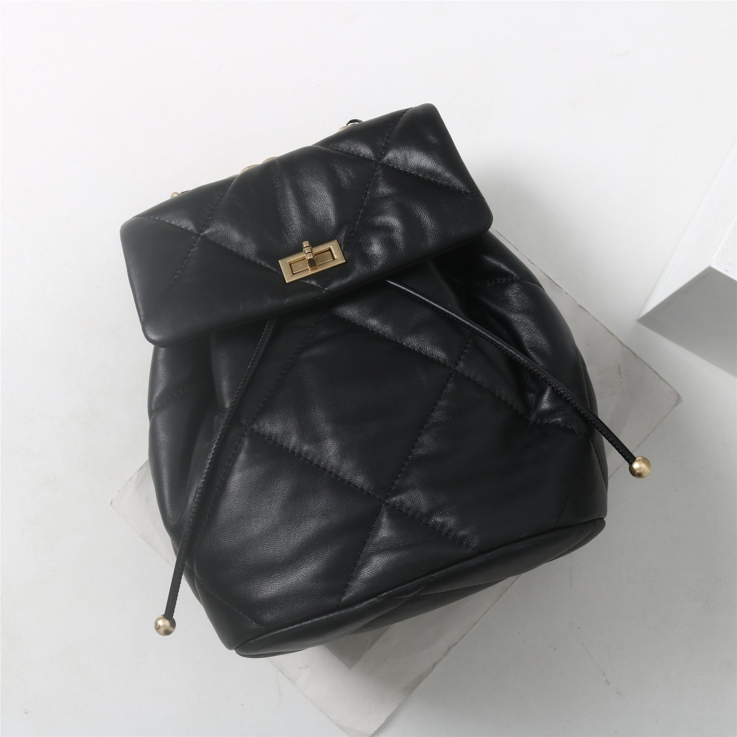 High-grade Sheepskin Classic Style Diamond Chain Backpacks