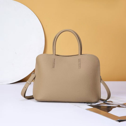 Women's Large Capacity Trendy Versatile First Layer Handbags