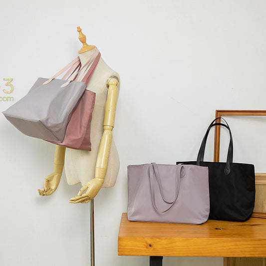 Women's Simple Large Capacity Nylon Oxford Canvas Handbags
