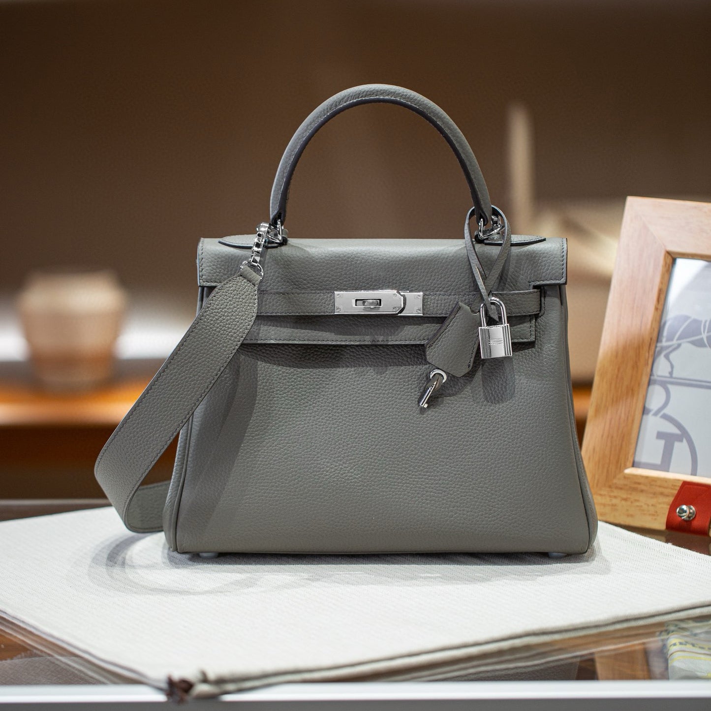 Women's Layer Cowhide Kelly Wide Strap High Handbags