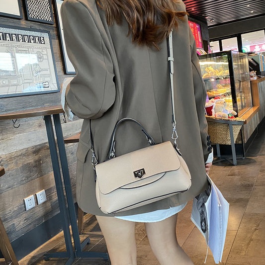 Women's Summer Leather Saddle First Layer Cowhide Shoulder Bags