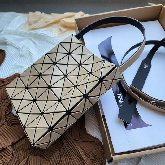 Women's Triangle Monthly Limited Box Portable Life Handbags