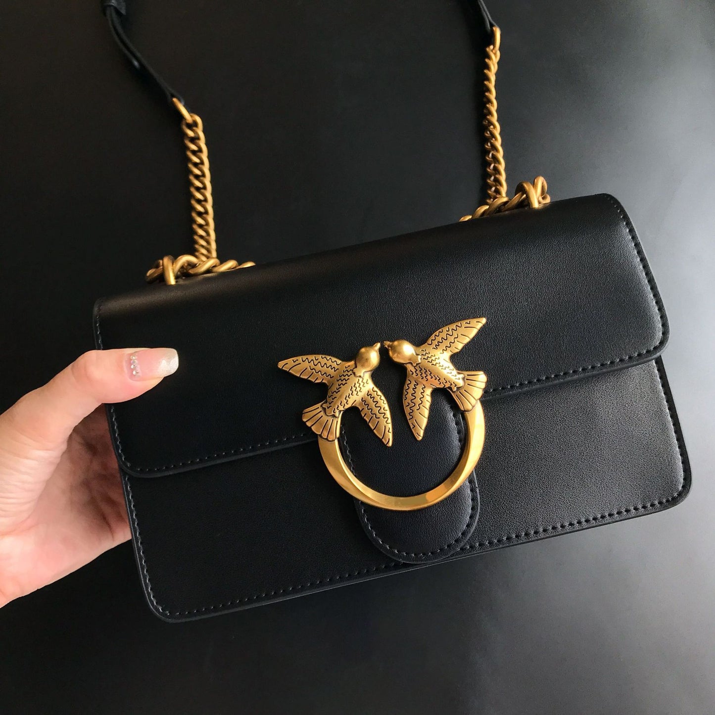 Genuine Leather Swallow Wine God Chain Shoulder Bags